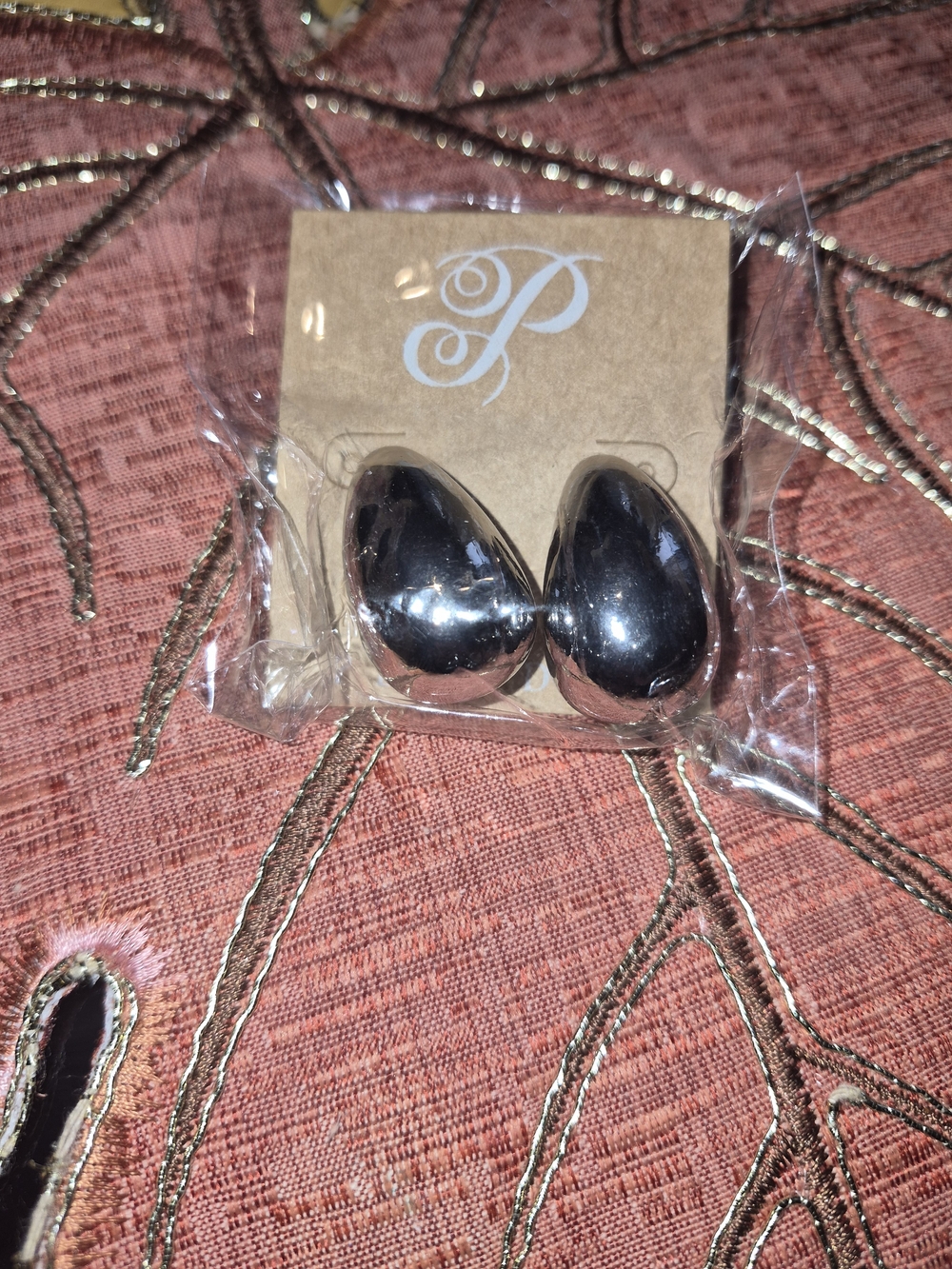 Pandora Black Teardrop Hair Clips